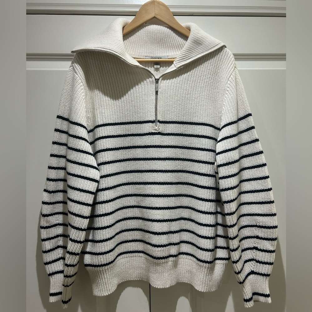 EVERNEW STRIPED QUARTER ZIP SWEATER